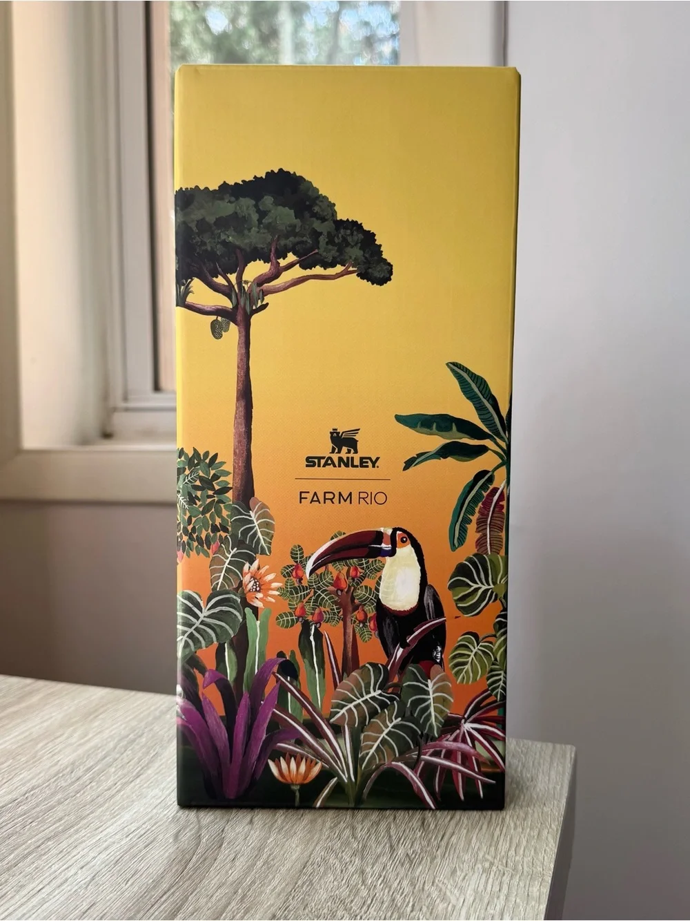Stanley 1913 x FARM Rio Quencher® H2.0 Flowstate Tumbler 30 OZ Tropical Woods
